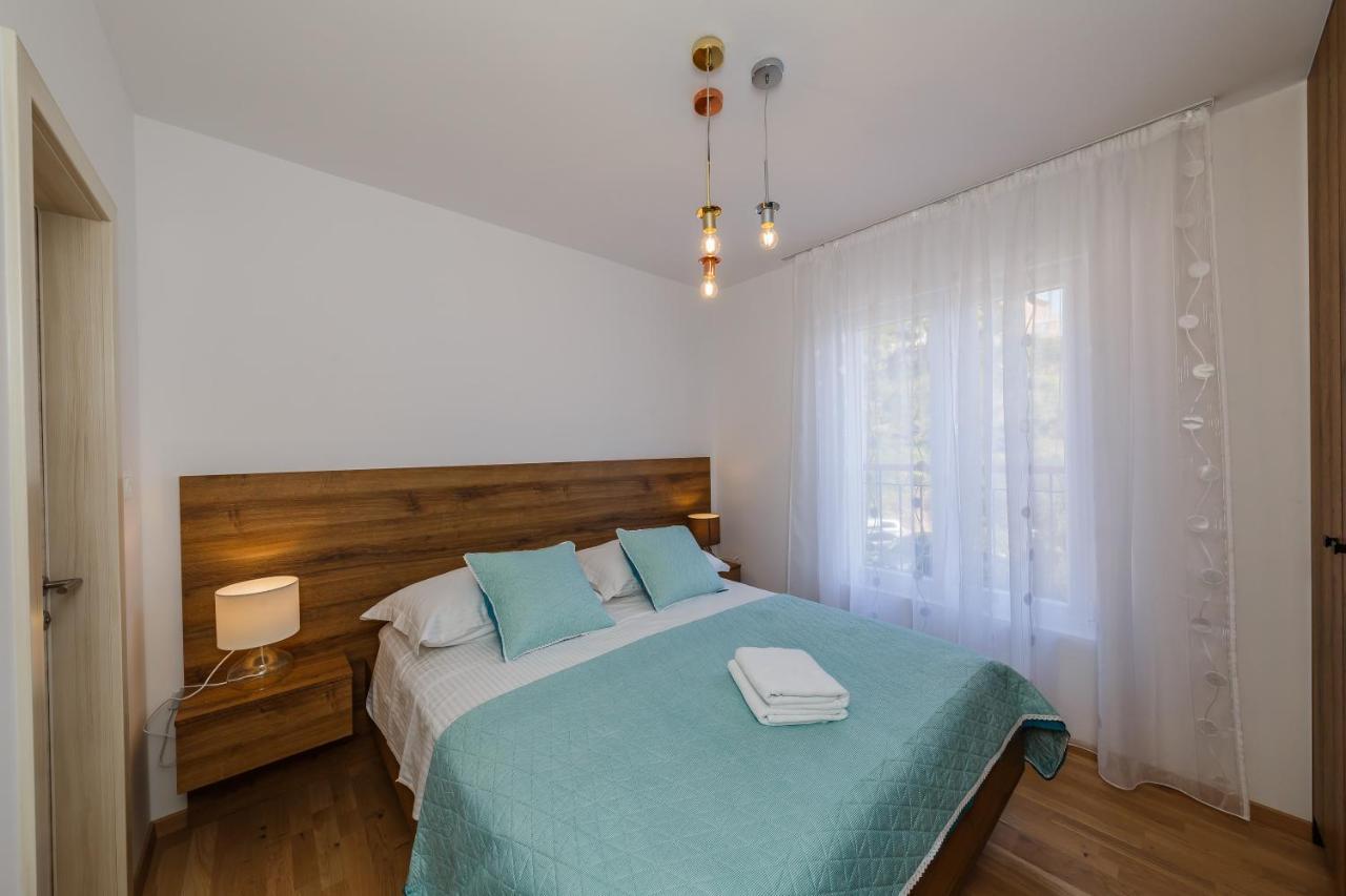 Gujinovic Apartman Tučepi Kültér fotó