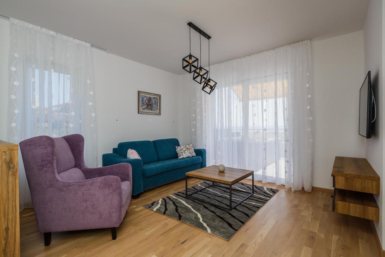 Gujinovic Apartman Tučepi Kültér fotó